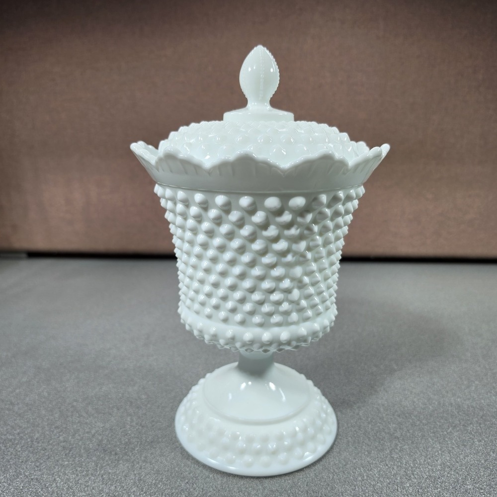 Vintage Fenton‎ White Milk Glass Hobnail Ruffled . Candy  Jar Lid 11.5 tall